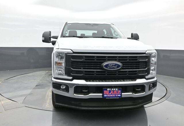 2025 Ford F-350 Super Duty XL