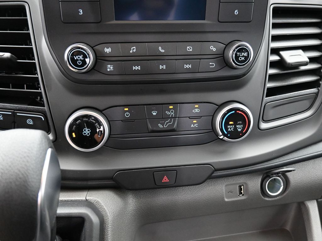 2025 Ford Transit 150