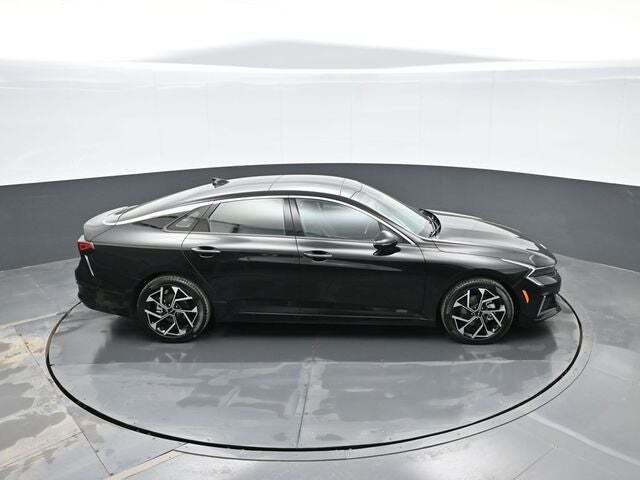 2025 Kia K5 EX
