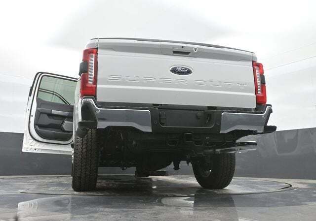 2025 Ford F-250 Super Duty Lariat