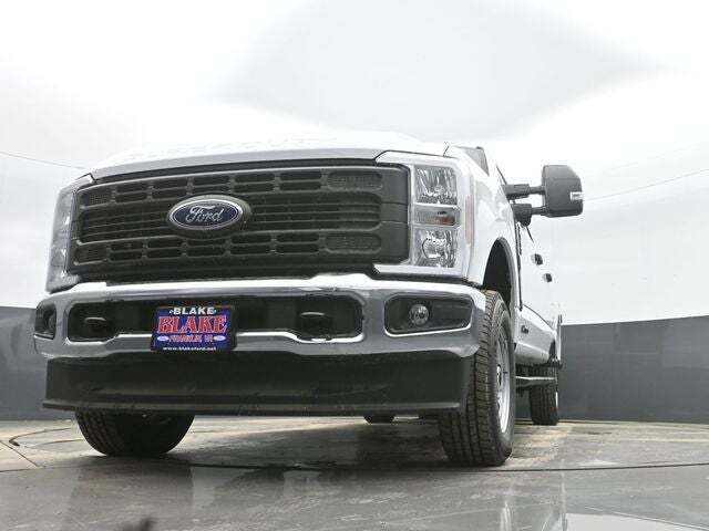 2025 Ford F-350 Super Duty XL