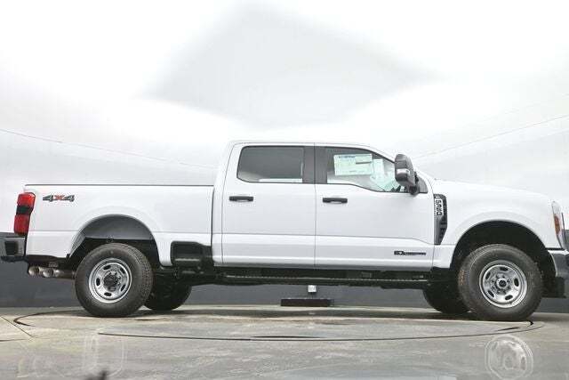 2025 Ford F-350 Super Duty XL