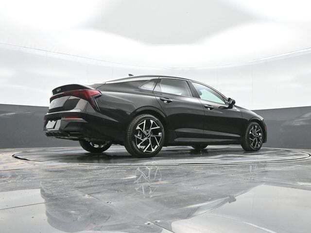 2025 Kia K5 EX