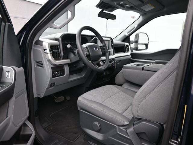 2025 Ford F-250 Super Duty XL