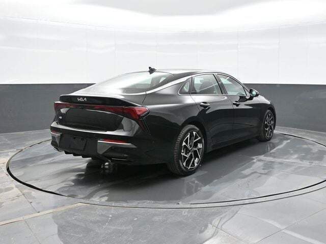 2025 Kia K5 EX
