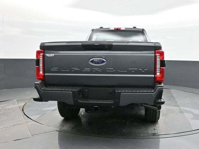 2025 Ford F-350 Super Duty XL