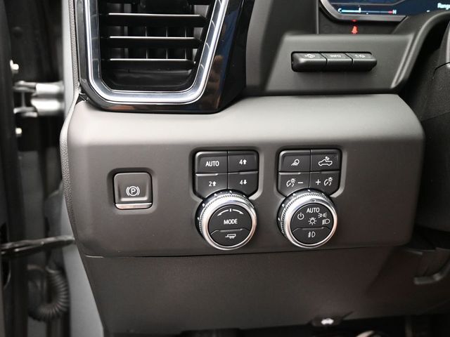 2024 GMC Sierra 3500HD Denali Ultimate