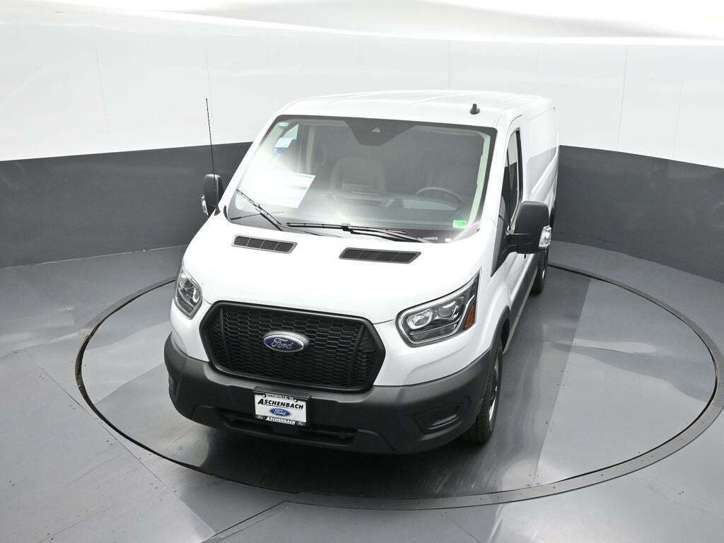 2025 Ford Transit 250