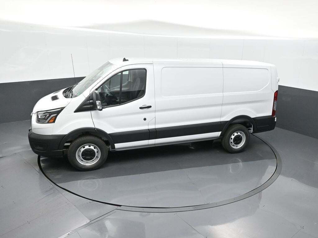 2025 Ford Transit 250