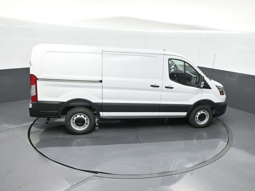 2025 Ford Transit 250