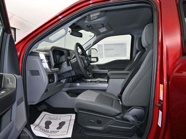 2025 Ford F-250 Super Duty XLT