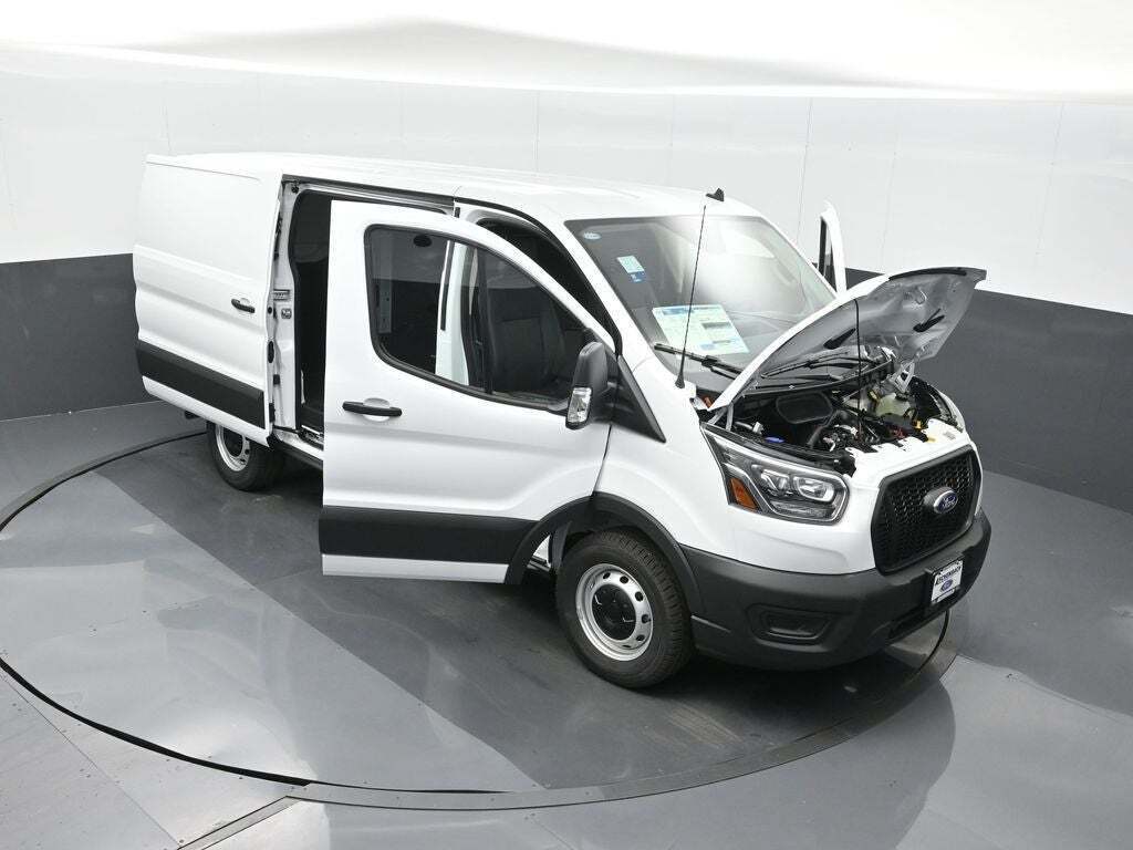 2025 Ford Transit 250