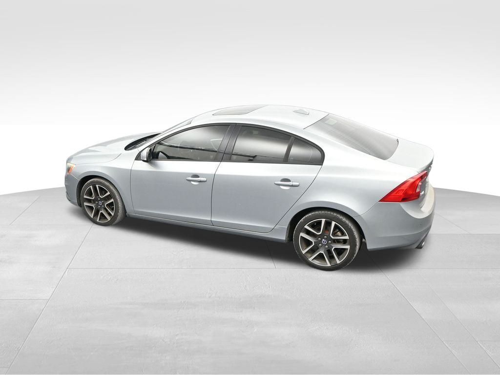 2018 Volvo S60 T5 Dynamic
