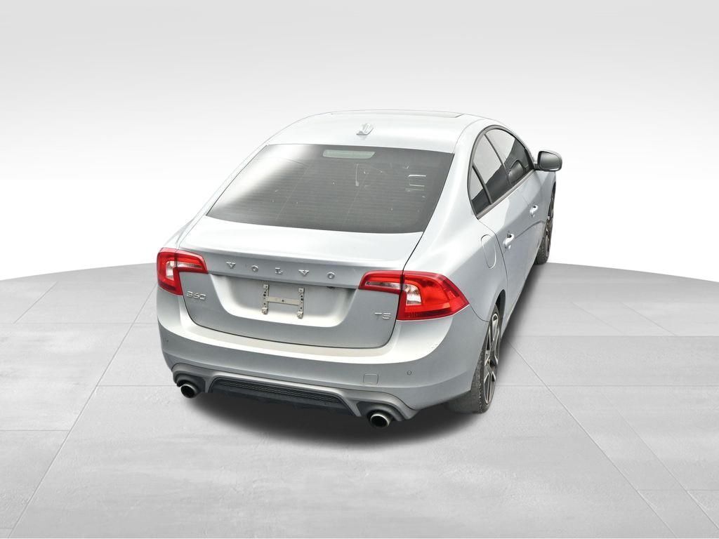 2018 Volvo S60 T5 Dynamic