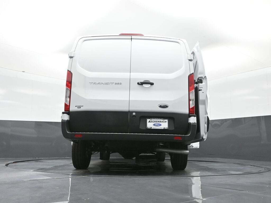 2025 Ford Transit 250