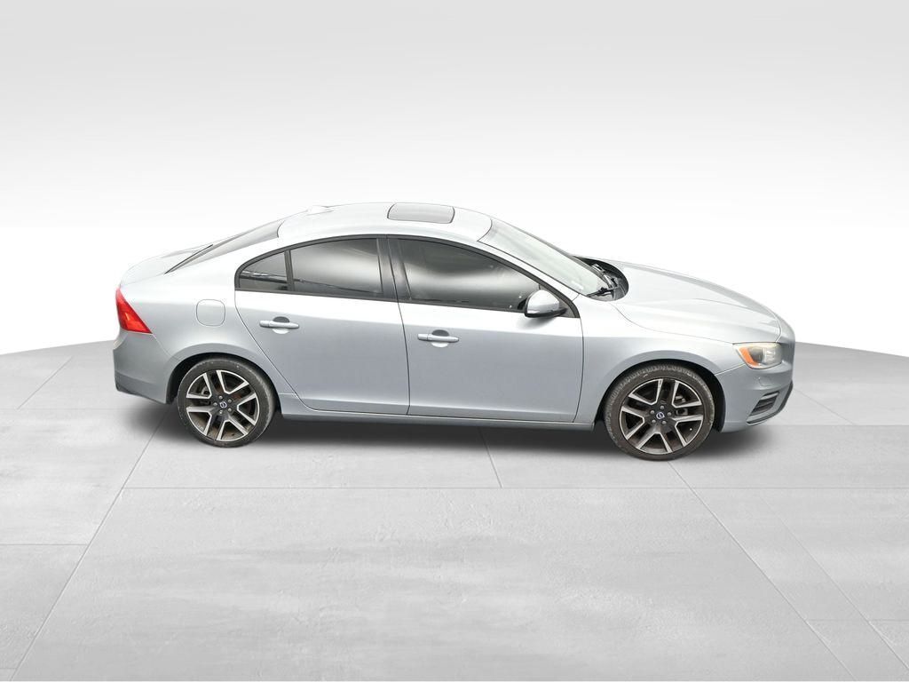 2018 Volvo S60 T5 Dynamic