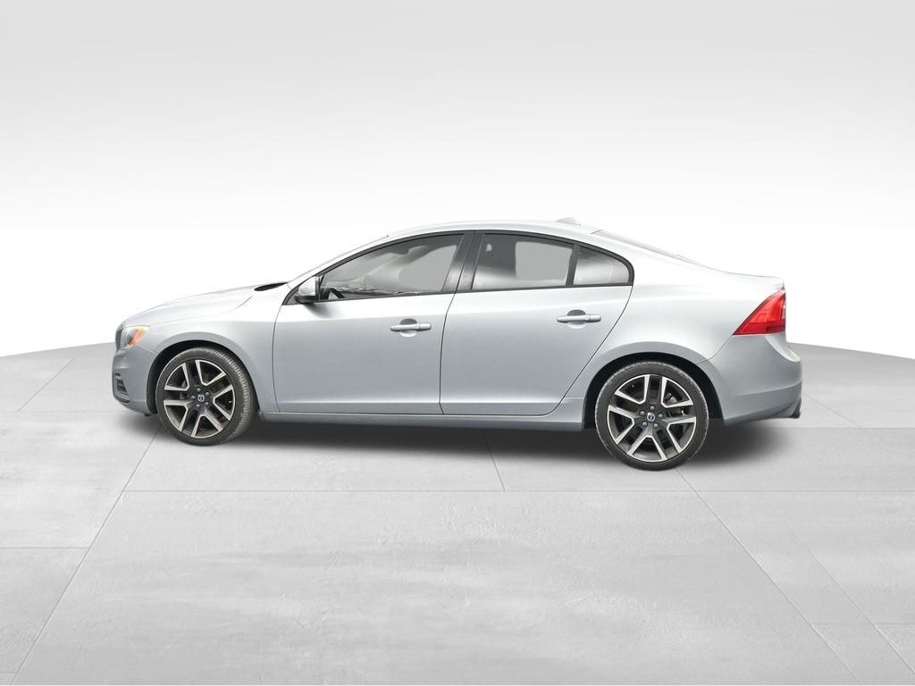 2018 Volvo S60 T5 Dynamic