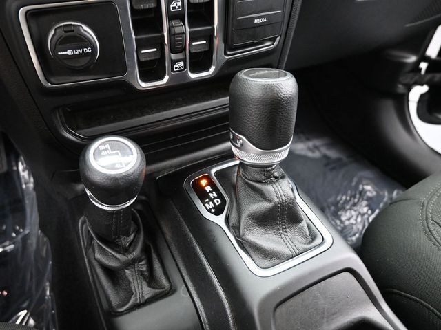 2020 Jeep Gladiator Sport