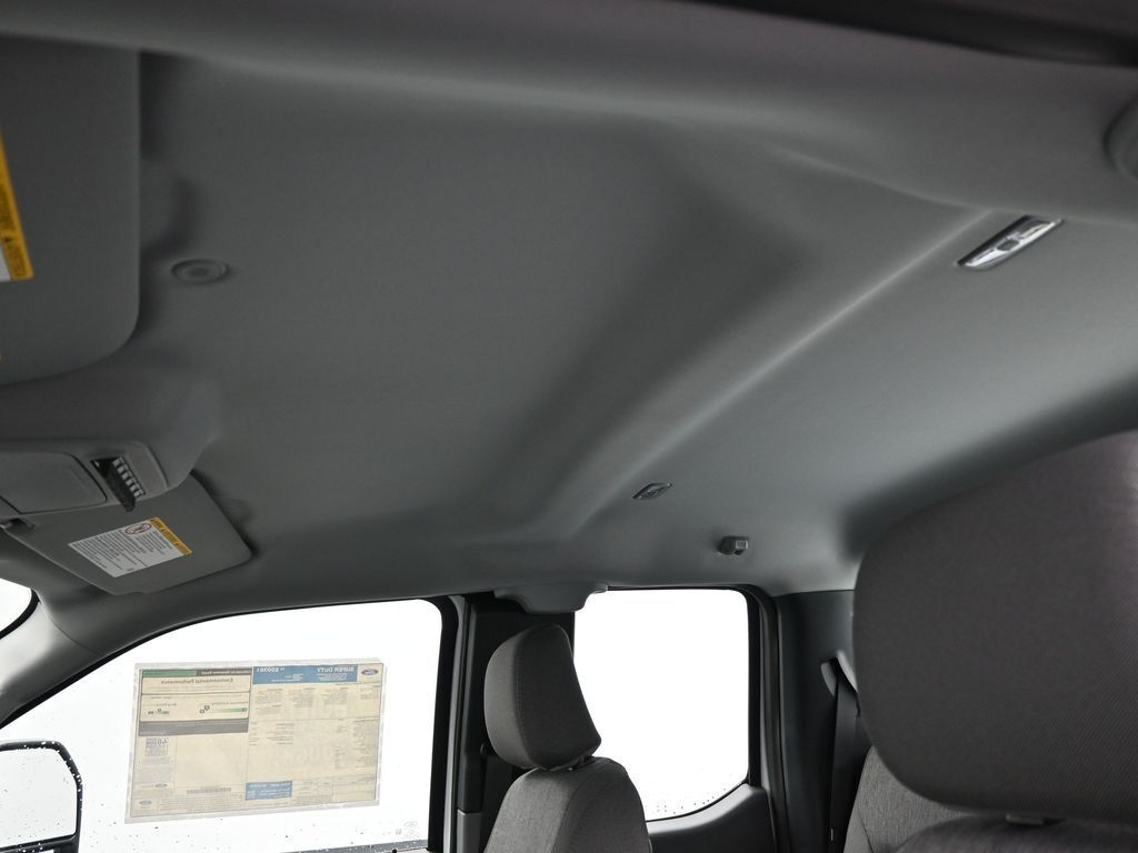 2025 Ford F-350 Super Duty XL