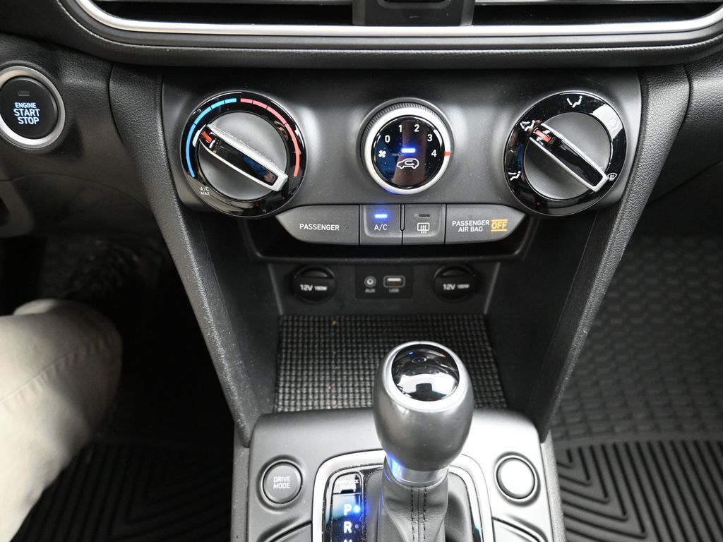 2018 Hyundai KONA SEL