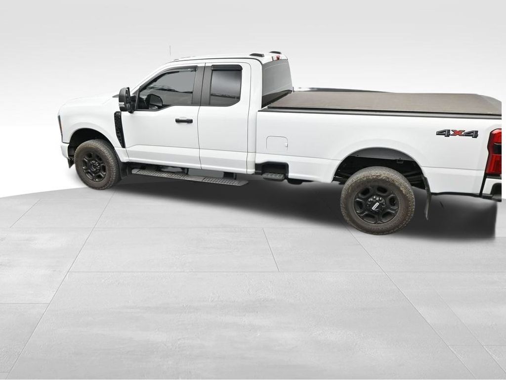 2023 Ford F-350 Super Duty XL