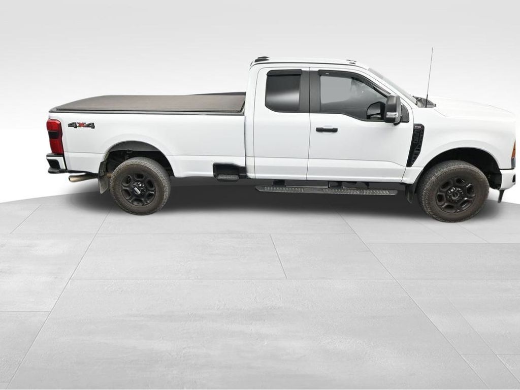 2023 Ford F-350 Super Duty XL