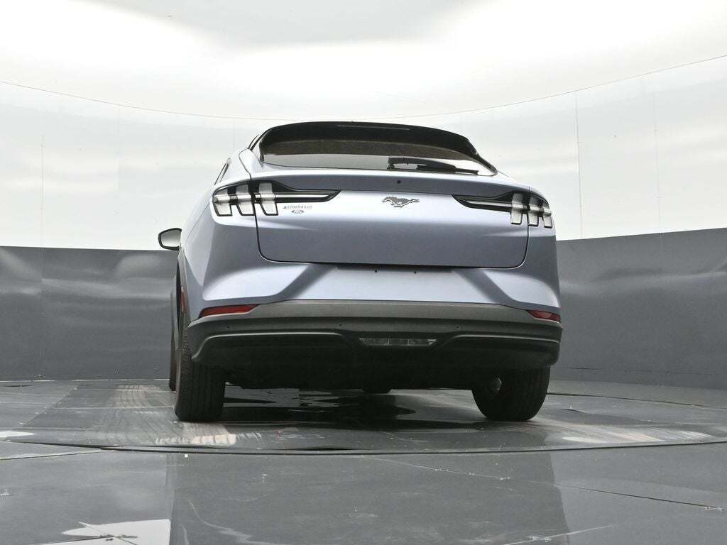 2022 Ford Mustang Mach-E Select