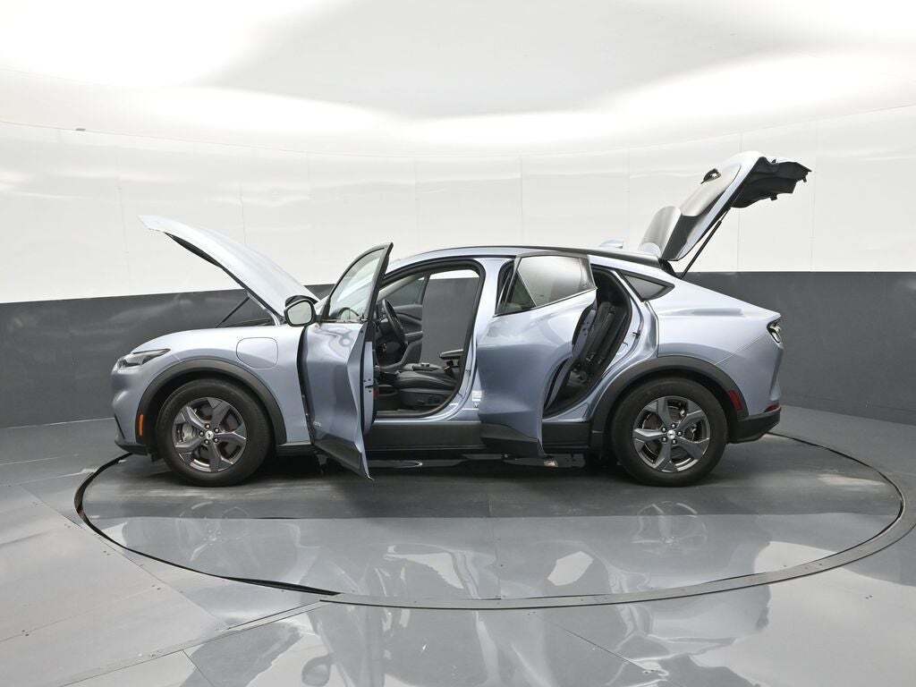 2022 Ford Mustang Mach-E Select