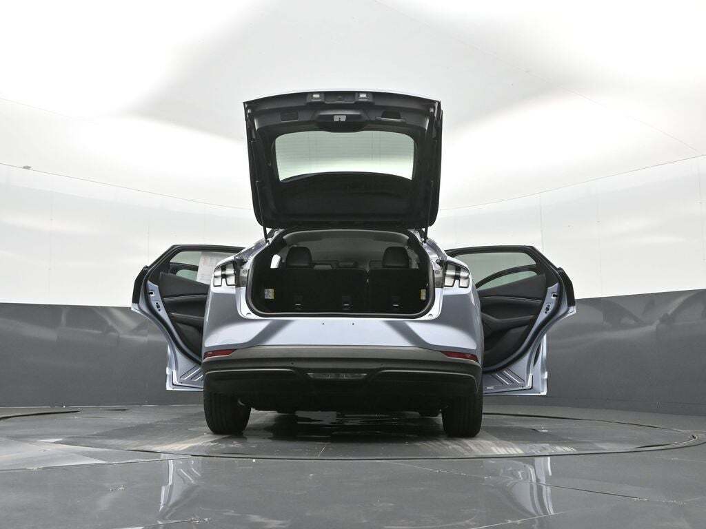 2022 Ford Mustang Mach-E Select