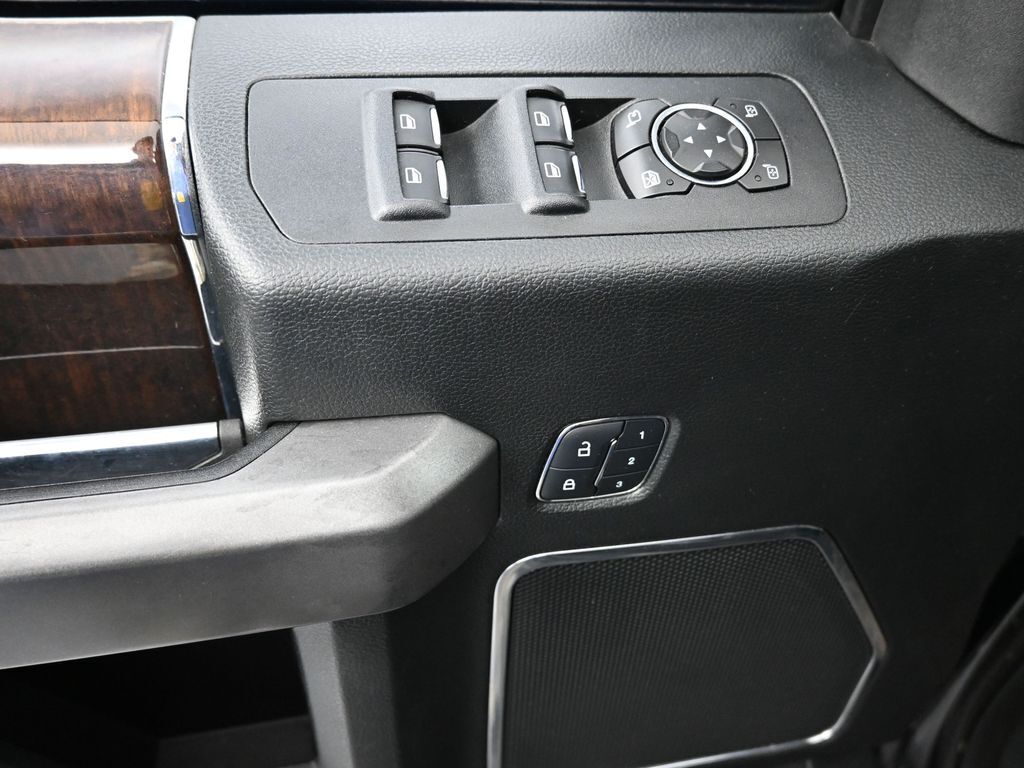 2016 Ford F-150 Platinum