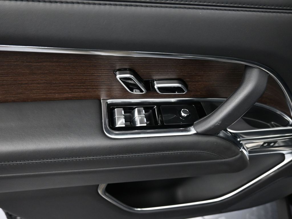 2023 Land Rover Range Rover P530 Autobiography