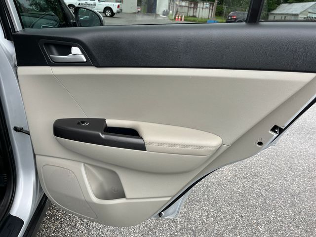 2022 Kia Sportage LX