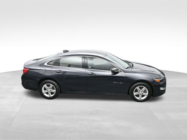 2022 Chevrolet Malibu LS