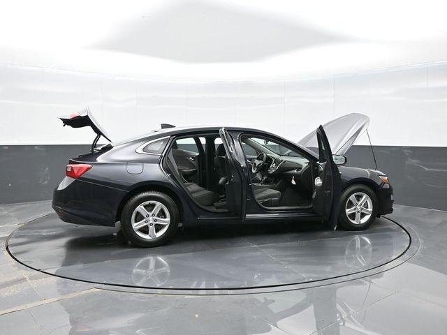 2022 Chevrolet Malibu LS