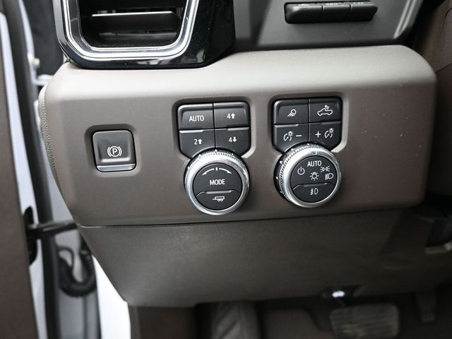 2025 GMC Sierra 3500HD Denali