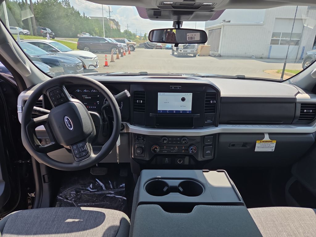 2025 Ford F-250 Super Duty XLT