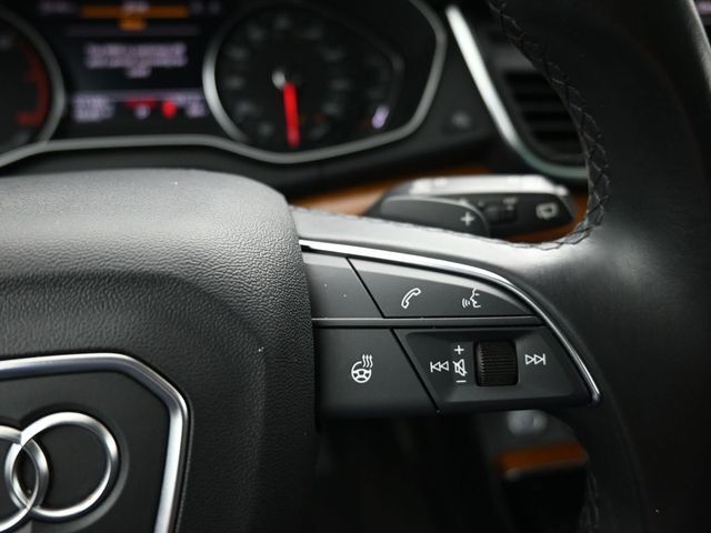 2023 Audi Q5 quattro Premium 40 TFSI