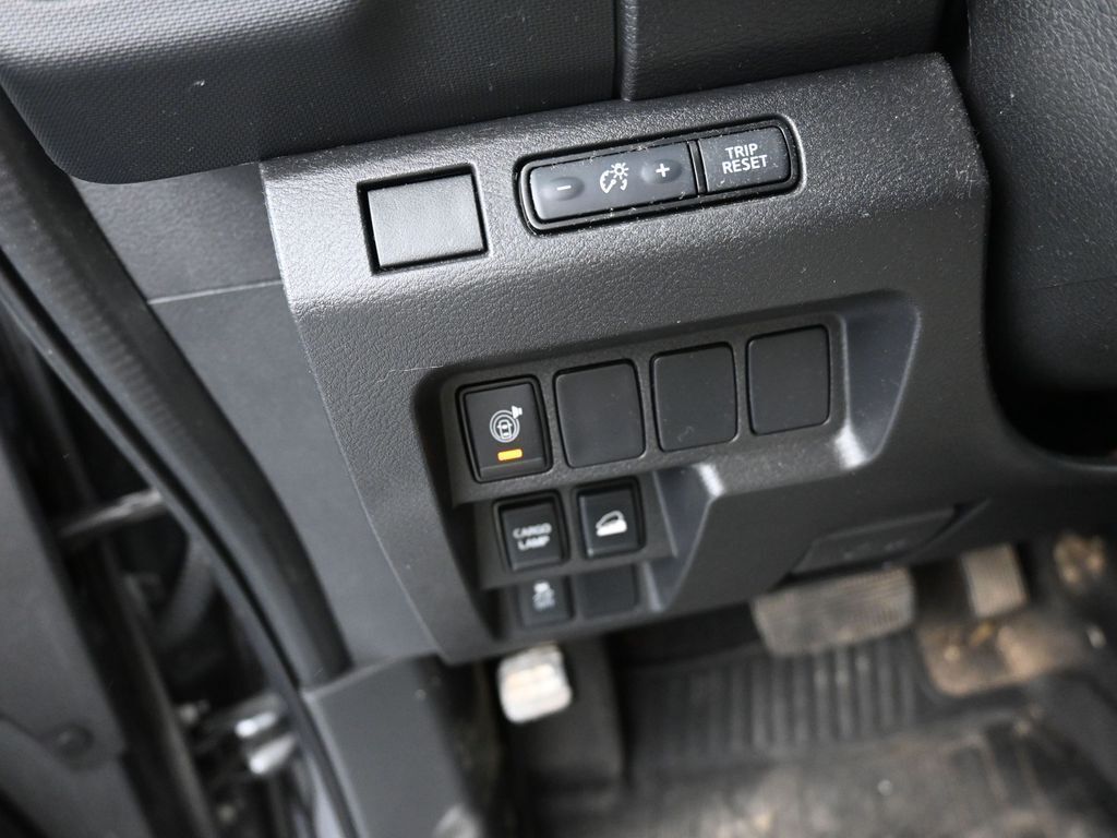2023 Nissan Frontier S
