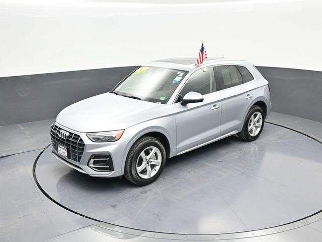 2023 Audi Q5 quattro Premium 40 TFSI