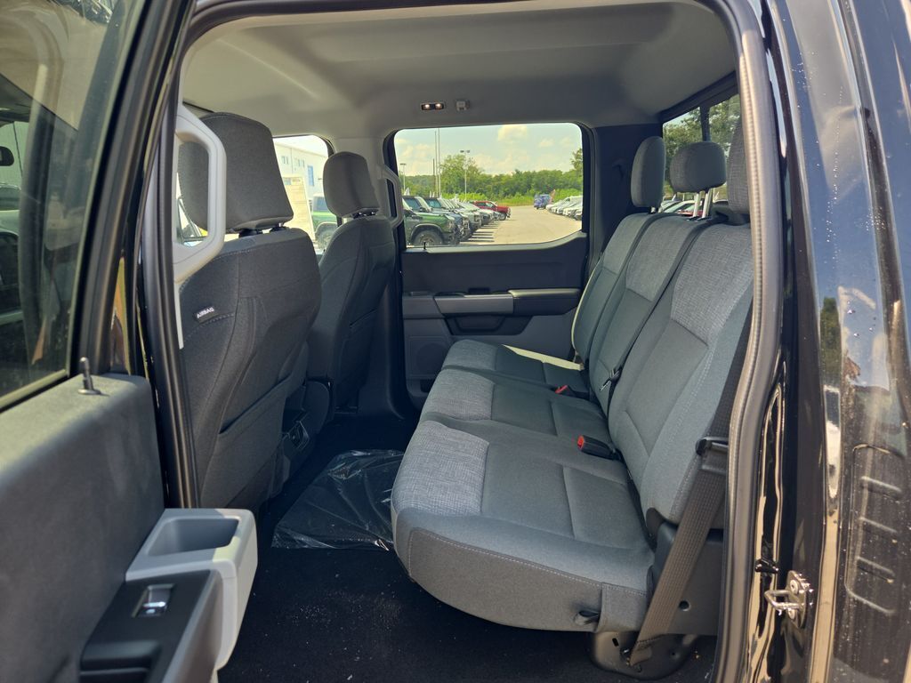 2025 Ford F-250 Super Duty XLT