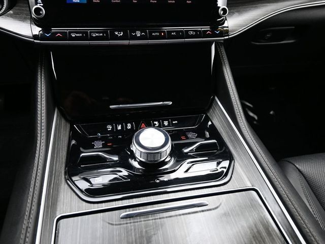 2023 Jeep Wagoneer L Series III
