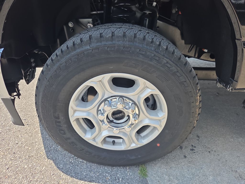 2025 Ford F-250 Super Duty XLT