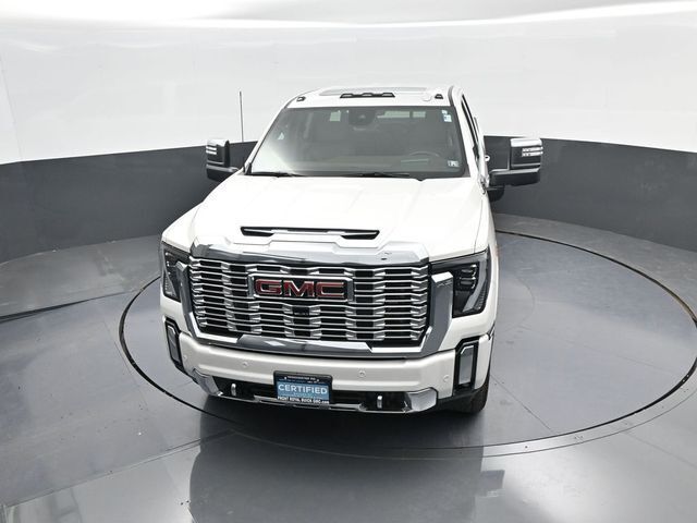 2025 GMC Sierra 3500HD Denali