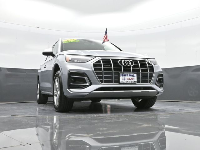2023 Audi Q5 quattro Premium 40 TFSI