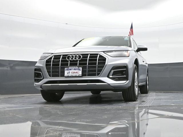 2023 Audi Q5 quattro Premium 40 TFSI