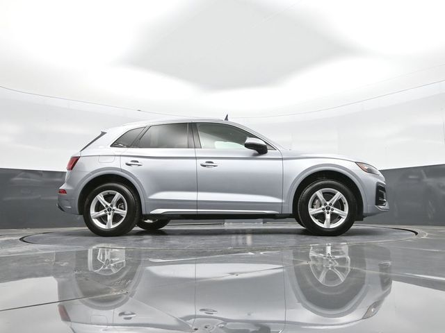 2023 Audi Q5 quattro Premium 40 TFSI