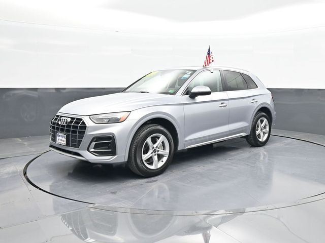 2023 Audi Q5 quattro Premium 40 TFSI