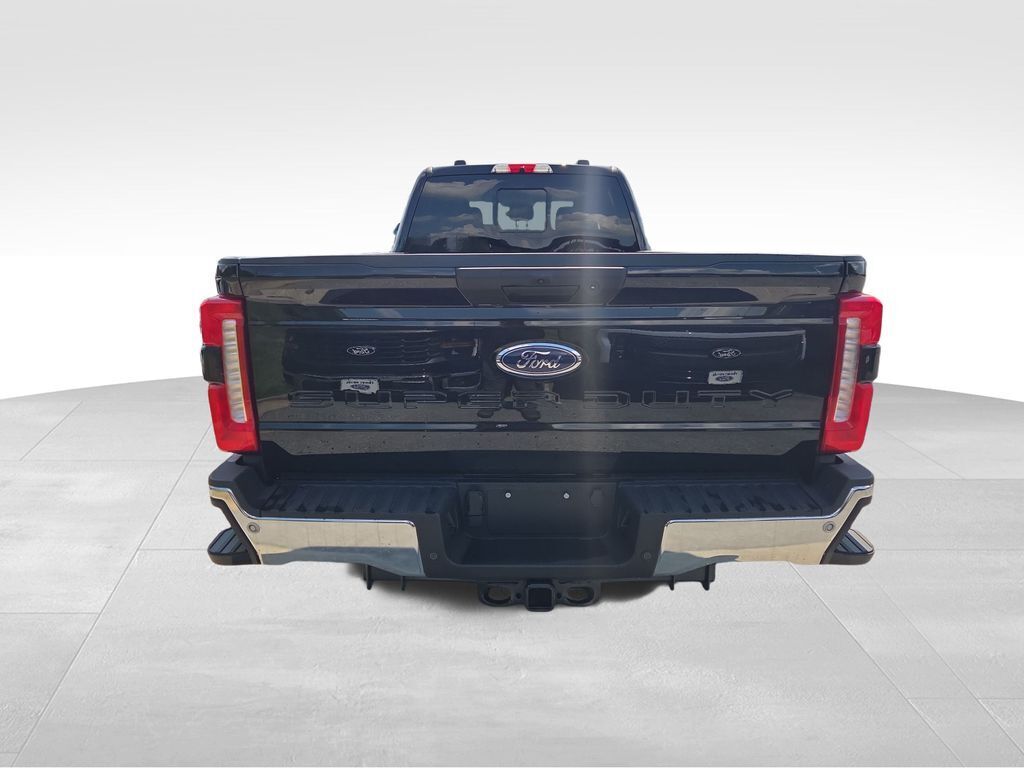2025 Ford F-250 Super Duty XLT