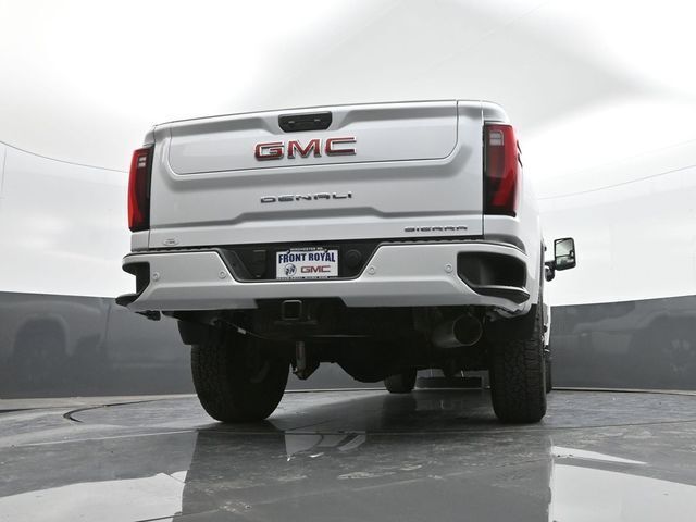 2025 GMC Sierra 3500HD Denali