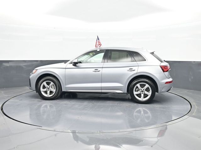 2023 Audi Q5 quattro Premium 40 TFSI